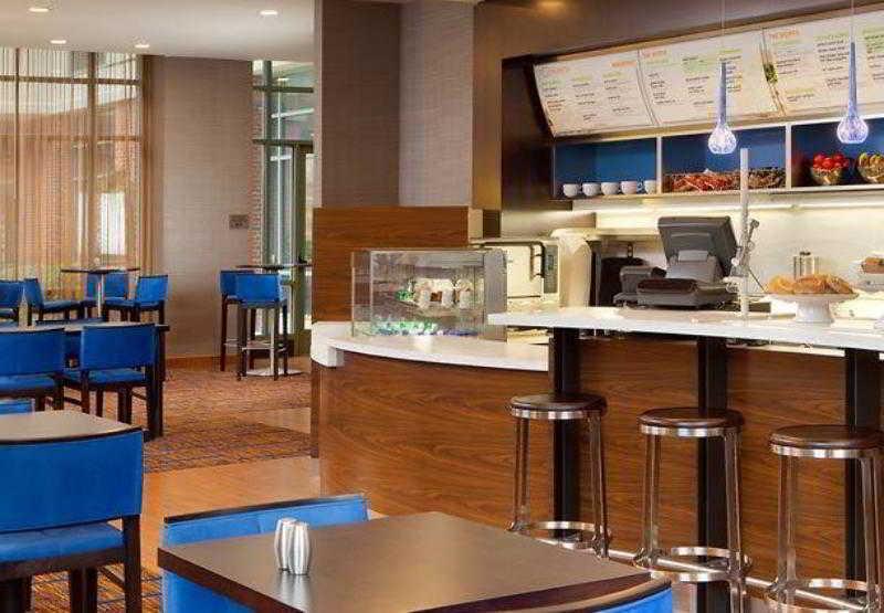 Courtyard By Marriott Birmingham Downtown At Uab Hotel Restaurant photo